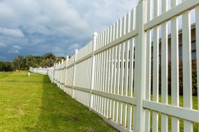 Vinyl Fence with Clean Finish